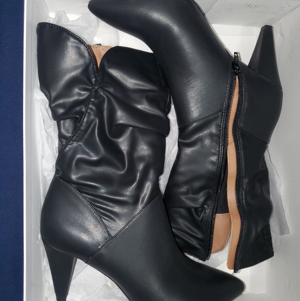 Knee high boots, black, never worn ,l4l boots, Maniac Black Nappa